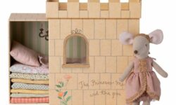 princesse souris au petit pois-et-son-chateau maileg