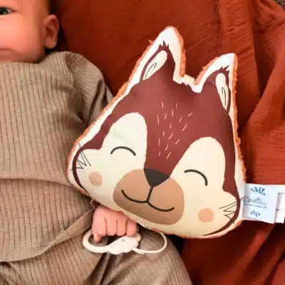 Carotte & Cie : coussin musical écureuil une chanson douce