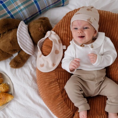 Tante Reine : bonnet de naissance Cookie